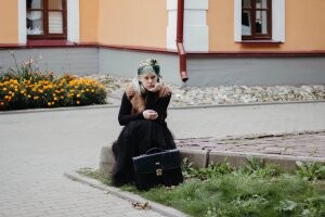 Приглашаем на игровую программу 'Баба Яга идёт в школу'